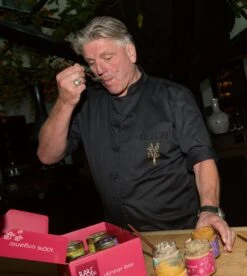 Babe Chef's Edition - Jonnie Boer- Sidney Schutte - Biologische Culinaire Babyhapjes Vanaf 8 Tot 36 Maanden - 6x200 Gram Babyvoeding- Winnaar Baby Innovation Award 2022 – Beste Babyvoeding 2022 -Aanbiedingen BIBS Winkel 1072x1200 8