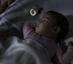 BIBS Fopspeen Maat 1 0-6 Maanden Glow Black & Glow Dark Oak - Natuurrubber Baby Speen 2 Stuks Glow In The Dark -Aanbiedingen BIBS Winkel 1200x1049 21