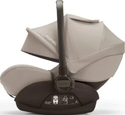 Nuna Arra Next Autostoel - Hazelwood 11 Nuna Arra Next Autostoel - Hazelwood -Aanbiedingen BIBS Winkel 1200x1109 4