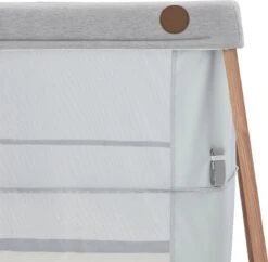 Maxi-Cosi Iris Campingbedje - Essential Grey -Aanbiedingen BIBS Winkel 1200x1178 16