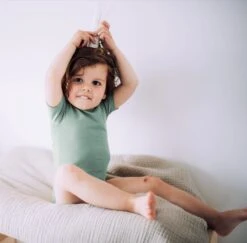 Naïf Billencrème Voor De Gevoelige Huid Met Zink - Parfumvrij - Baby & Kids - 75ml - Met Natuurlijke Ingrediënten -Aanbiedingen BIBS Winkel 1200x1179 4