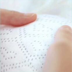 Pampers® Pampers Premium Protection Luiers - Maat 5 (11-16 Kg) - 136 Stuks - Multi-Pack 25 Pampers® Pampers Premium Protection Luiers - Maat 5 (11-16 Kg) - 136 Stuks - Multi-Pack -Aanbiedingen BIBS Winkel 1200x1198 9