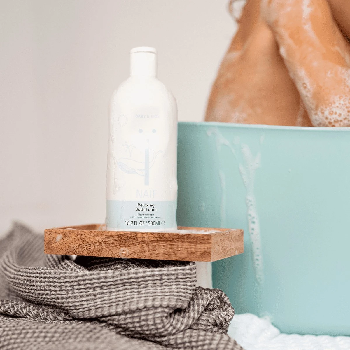 Naïf Badschuim - Baby En Kind - 500ml - Met Natuurlijke Ingrediënten 5 Naïf Badschuim - Baby En Kind - 500ml - Met Natuurlijke Ingrediënten - Afbeelding 5