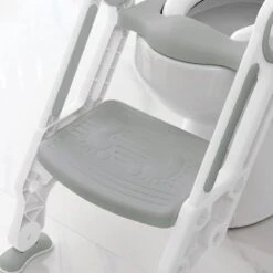 LifeGoods WC Verkleiner Met Trapje - Trainer Met Opstapje - 2 Tot 7 Jaar - Grijs/Wit -Aanbiedingen BIBS Winkel 1200x1200 1315