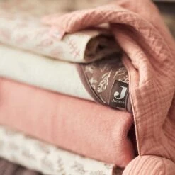 Jollein Badcape Meadow 75x75cm - Rosewood 14 Jollein Badcape Meadow 75x75cm - Rosewood -Aanbiedingen BIBS Winkel 1200x1200 1484