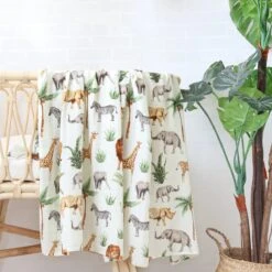 Hydrofiele Doeken - Hydrofiele Doek XL - Jungle - Hydrofiel - Safari - 120x120cm - Hydrofiel - Swaddle - Hydrofiele Luier -XL - Bamboe - Hydrofieldoek - Hydrofiele Doek Giraffe - Emmailloter - Kraamcadeau -Aanbiedingen BIBS Winkel 1200x1200 1601