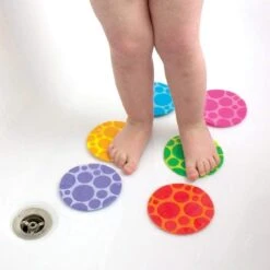 Munchkin Grippy Dots Anti-Slip Badmat Stippen - 6 Stuks - Diverse Kleuren -Aanbiedingen BIBS Winkel 1200x1200 1679
