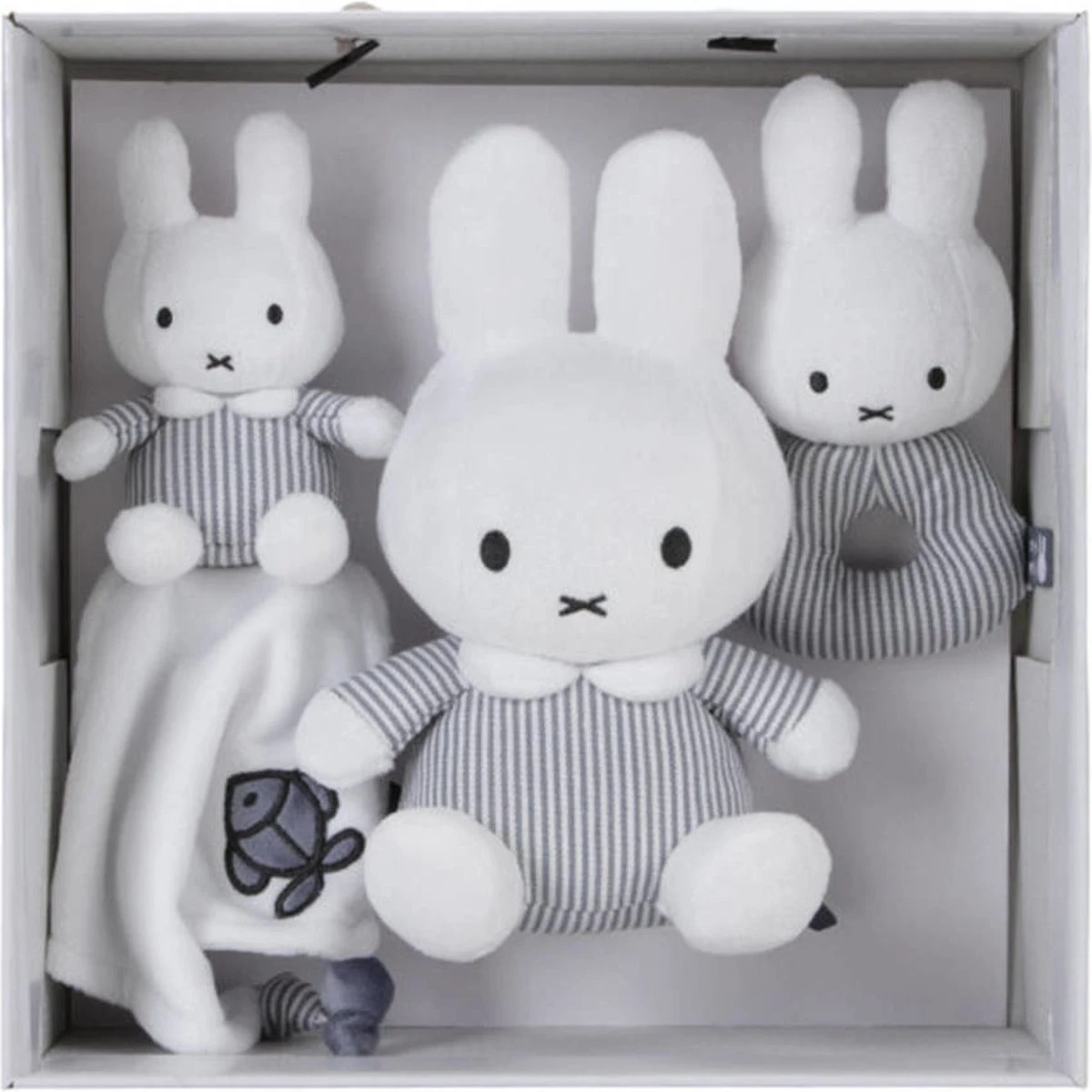 Nijntje - Gift Set - Fun At Sea - 0+ Maanden - 3 Delig 1 Nijntje - Gift Set - Fun At Sea - 0+ Maanden - 3 Delig