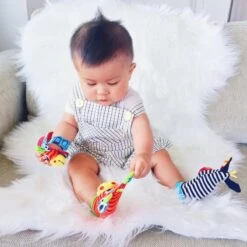 Playgro Pols- En Voetrammelaarset Zebra & Giraf - Set Van 4 Stuks, 2 Polsbandjes En 2 Rammelsokjes -Aanbiedingen BIBS Winkel 1200x1200 1955