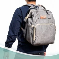 Luiertas Rugzak - Monx Luiertas Verzorgingstas Met Uitklapbaar Babybedje - Overzichtelijke Luierrugzak Extra Buggy En Kinderwagen Haken Inclusief Geïsoleerde Flessenhouder - Grijs 23 Luiertas Rugzak - Monx Luiertas Verzorgingstas Met Uitklapbaar Babybedje - Overzichtelijke Luierrugzak Extra Buggy En Kinderwagen Haken Inclusief Geïsoleerde Flessenhouder - Grijs -Aanbiedingen BIBS Winkel 1200x1200 2061