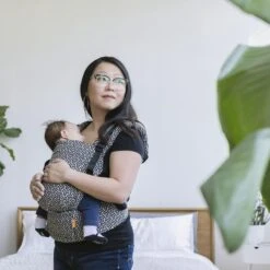 Tula Free To Grow - Draagzak Baby - Forever - Zwart Wit - Ergonomisch -Aanbiedingen BIBS Winkel 1200x1200 2104