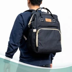 Luiertas Rugzak - Monx Luiertas Verzorgingstas Met Uitklapbaar Babybedje - Overzichtelijke Luierrugzak Extra Buggy En Kinderwagen Haken Inclusief Geïsoleerde Flessenhouder - Zwart 23 Luiertas Rugzak - Monx Luiertas Verzorgingstas Met Uitklapbaar Babybedje - Overzichtelijke Luierrugzak Extra Buggy En Kinderwagen Haken Inclusief Geïsoleerde Flessenhouder - Zwart -Aanbiedingen BIBS Winkel 1200x1200 2165