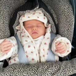 Ukje Voetenzak Baby Autostoel - Universeel - Geschikt Voor Maxi Cosi Cybex Doona - Superzacht Katoen - Zwart Wafel - Luipaard 8 Ukje Voetenzak Baby Autostoel - Universeel - Geschikt Voor Maxi Cosi Cybex Doona - Superzacht Katoen - Zwart Wafel - Luipaard -Aanbiedingen BIBS Winkel 1200x1200 4297