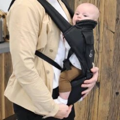 Deryan Pack Luxe Ergonomische Draagzak - Babydrager + Opbergvakjes - Zwart 27 Deryan Pack Luxe Ergonomische Draagzak - Babydrager + Opbergvakjes - Zwart -Aanbiedingen BIBS Winkel 1200x1200 4370