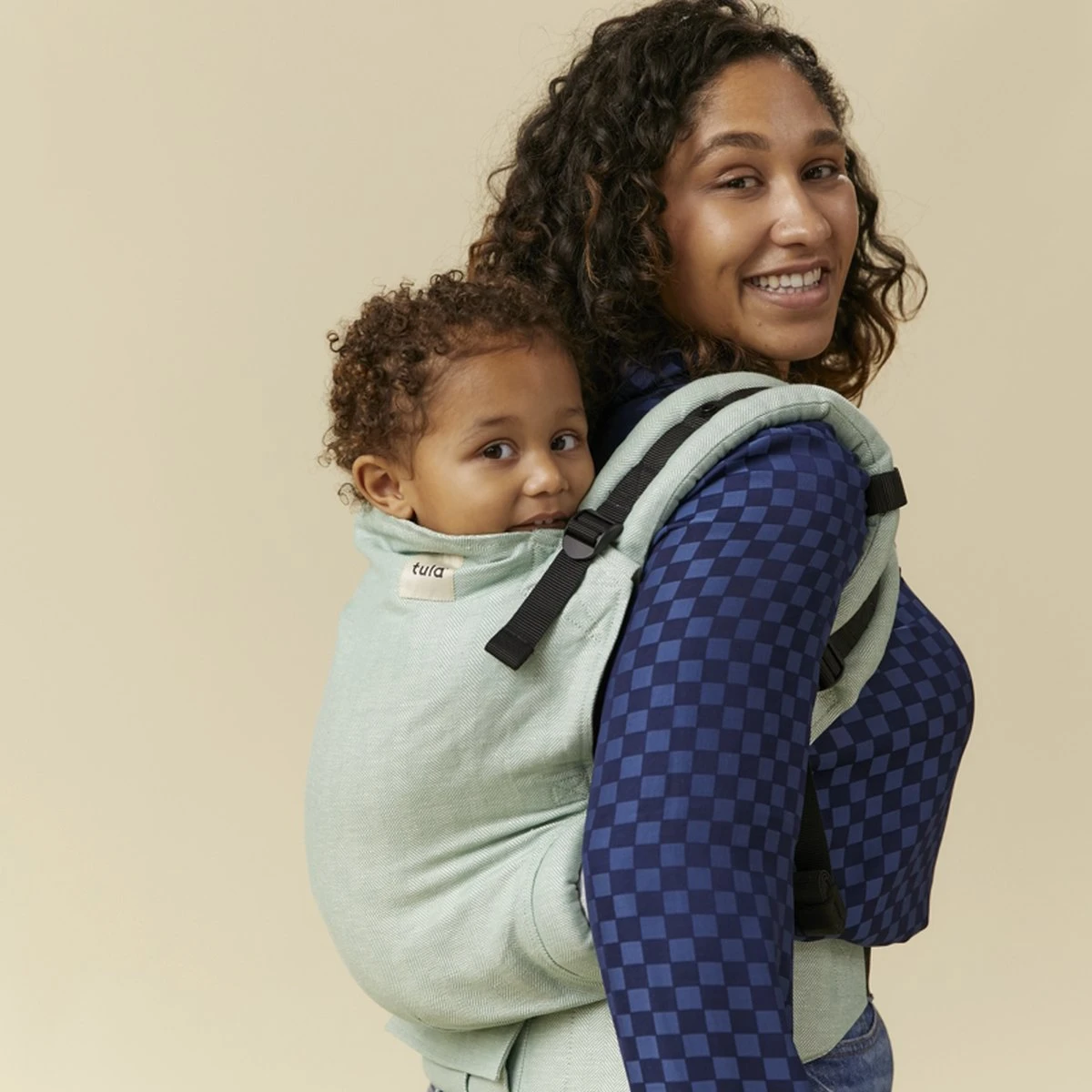 Tula Toddler Linen Eucalyptus - Ergonomische Peuter Draagzak Geschikt Vanaf Maat 86/92 4 Tula Toddler Linen Eucalyptus - Ergonomische Peuter Draagzak Geschikt Vanaf Maat 86/92 - Afbeelding 4