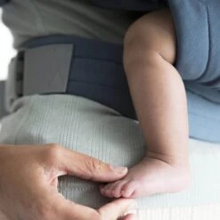 Ergobaby Embrace Draagzak Baby - Oxford Blue -Aanbiedingen BIBS Winkel 1200x1200 4495