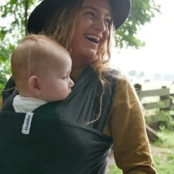 Cuddie Baby Draagdoek - Premium Organic Baby Draagdoek Gemaakt Van Bio Katoen - Newborns Tot 15 Kg - Baby Cadeau - Met Wenskaart - Zwart -Aanbiedingen BIBS Winkel 1200x1200 4504