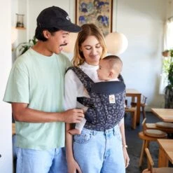 Ergobaby Omni Dream Draagzak - Black Leopard - Ergonomische Baby Draagzak Voor Baby En Drager -Aanbiedingen BIBS Winkel 1200x1200 4535