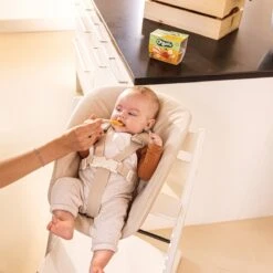 Organix Fruit Cups 8+ Maanden - Appel & Ananas + Appel & Mango - Fruithapjes - 100% Biologisch - 24 Stuks -Aanbiedingen BIBS Winkel 1200x1200 4835