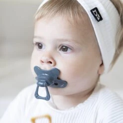 Difrax Fopspeen 12+ Maanden Natural Speen - Donkerblauw/Evening - 2 Stuks -Aanbiedingen BIBS Winkel 1200x1200 4955