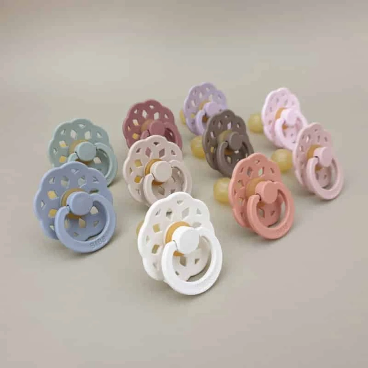 BiBS - Boheme Pacifier - Stage 1 Fopspeen - 2 Stuks - Vanilla / Dark Oak 12 BiBS - Boheme Pacifier - Stage 1 Fopspeen - 2 Stuks - Vanilla / Dark Oak - Afbeelding 12