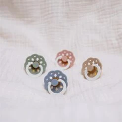 BiBS - Boheme Pacifier Glow In The Dark - Stage 2 Fopspeen - 2 Stuks - Blush Glow / Vanilla Glow 18 BiBS - Boheme Pacifier Glow In The Dark - Stage 2 Fopspeen - 2 Stuks - Blush Glow / Vanilla Glow -Aanbiedingen BIBS Winkel 1200x1200 5309