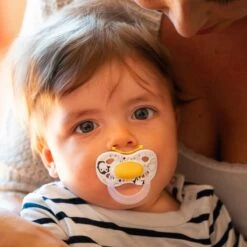 Medela Baby Fopspeen Original Hoge Acceptatie Orthdontisch Ergonomische Vorm - Turquoise Blauw - 18+ Maanden - 2 Stuks 25 Medela Baby Fopspeen Original Hoge Acceptatie Orthdontisch Ergonomische Vorm - Turquoise Blauw - 18+ Maanden - 2 Stuks -Aanbiedingen BIBS Winkel 1200x1200 5327