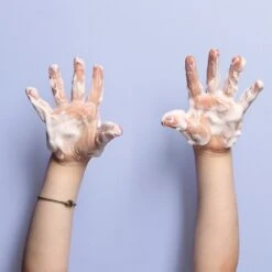 Naïf Happy Doucheschuim - Baby En Kind - 200ml - Met Natuurlijke Ingrediënten -Aanbiedingen BIBS Winkel 1200x1200 967