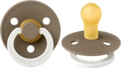 BIBS Fopspeen Maat 1 0-6 Maanden Glow Black & Glow Dark Oak - Natuurrubber Baby Speen 2 Stuks Glow In The Dark -Aanbiedingen BIBS Winkel 1200x673 5