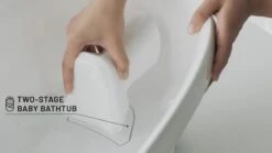 Babypatent Aquascale Babybadje - 3 In 1 Babybadje Met Digitale T° En Digitale Weegschaal - Babybadjes -Aanbiedingen BIBS Winkel 1200x674 1