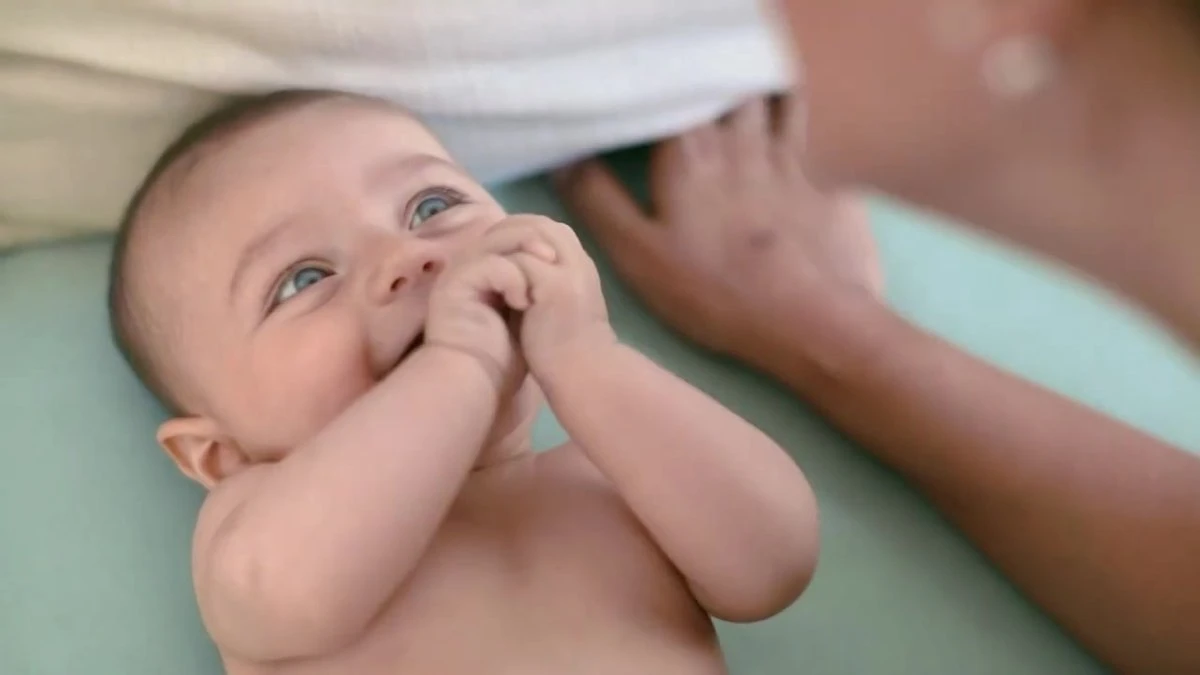 Pampers® Pampers - Premium Protection Pants - Maat 6 - 56 Luierbroekjes 9 Pampers® Pampers - Premium Protection Pants - Maat 6 - 56 Luierbroekjes - Afbeelding 9