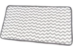 Brisby Slijtvast Verschoonmatje – Voorzien Van Een Klittenbandsluiting Voor Gemakkelijke 1-Hands Bediening - Donkergrijs -Aanbiedingen BIBS Winkel 1200x760 5