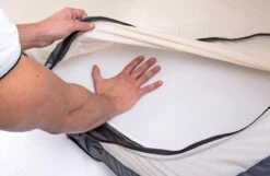 Deryan 3D Welcool Matras - Peuter Luxe - Ademend Matras -Aanbiedingen BIBS Winkel 1200x784 2