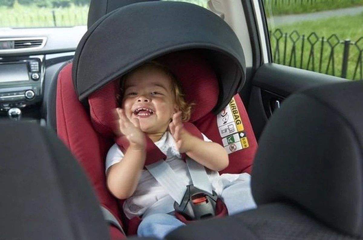 Maxi-Cosi Groep 1 Autostoel - Zonnekap - Zwart 3 Maxi-Cosi Groep 1 Autostoel - Zonnekap - Zwart - Afbeelding 3