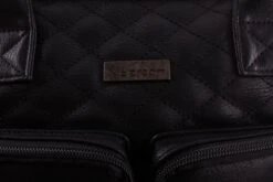 Kidzroom Vision Of Love Luiertas - Zwart - Verschoonmatje - Verstelbare Schouderband 23 Kidzroom Vision Of Love Luiertas - Zwart - Verschoonmatje - Verstelbare Schouderband -Aanbiedingen BIBS Winkel 1200x800 354