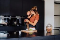 EVE Kids Heupdrager - Baby En Peuter - Heupzitje - Draagzak - Zwart Leer -Aanbiedingen BIBS Winkel 1200x800 588