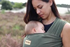 Rekbare Baby Draagdoek - Bam&Boe - Groen - Te Gebruiken Vanaf Geboorte - Van Super Zacht Bamboe 7 Rekbare Baby Draagdoek - Bam&Boe - Groen - Te Gebruiken Vanaf Geboorte - Van Super Zacht Bamboe -Aanbiedingen BIBS Winkel 1200x800 643