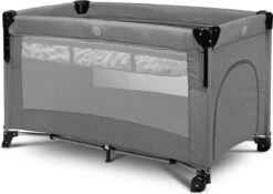 Reisbedje Met Wielen - Logeerbed - Vakantie Bed - Campingbedje - Drop Down Side -Aanbiedingen BIBS Winkel 1200x849 6