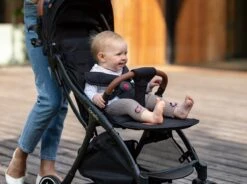 Lionelo Buggy Julie One - Kinderwagen Premium - Automatisch Opvouwen - Wandelwagen Tot 22 Kg - Comfortabele Zitje 20 Lionelo Buggy Julie One - Kinderwagen Premium - Automatisch Opvouwen - Wandelwagen Tot 22 Kg - Comfortabele Zitje -Aanbiedingen BIBS Winkel 1200x896 9