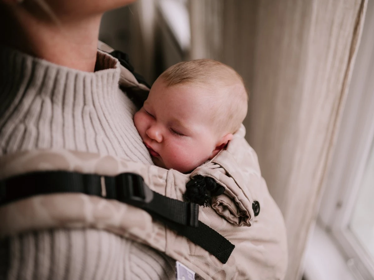 Draagzak - Pure Baby Love - Click & Go Baby - Panter Taupe - Maat 50 T/m 86 2 Draagzak - Pure Baby Love - Click & Go Baby - Panter Taupe - Maat 50 T/m 86 - Afbeelding 2