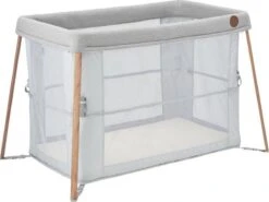 Maxi-Cosi Iris Campingbedje - Essential Grey -Aanbiedingen BIBS Winkel 1200x901 5