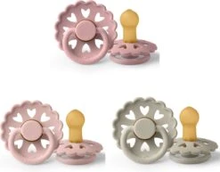 FRIGG Fopspeen Natuurrubber Fairytale - Kleur Clumsy, Thumbelina, Little Match Girl - Maat 2 - Leeftijd 6 Tot 18 Maanden