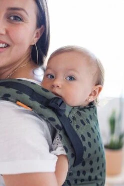 Tula Free To Grow Emerge Ergonomische Draagzak - Vanaf ‘geboorte’ Te Gebruiken - Makkelijk Verstelbaar - Comfortabel Voor Ouder En Kind 11 Tula Free To Grow Emerge Ergonomische Draagzak - Vanaf ‘geboorte’ Te Gebruiken - Makkelijk Verstelbaar - Comfortabel Voor Ouder En Kind -Aanbiedingen BIBS Winkel 799x1200 163