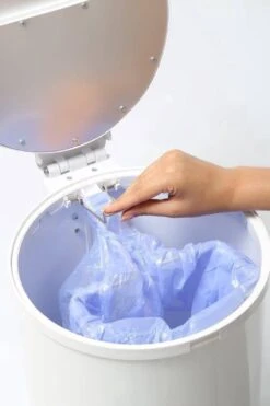 DiaperPail - Soft Grey - Luieremmer Met Speciale Luiersluis - Werkt Met Normale Vuilniszakken -Aanbiedingen BIBS Winkel 799x1200 20