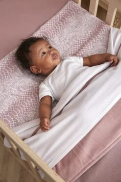 Meyco Cheetah/Snake Hydrofiele Doeken 3-pack - Lilac - 70x70cm 5 Meyco Cheetah/Snake Hydrofiele Doeken 3-pack - Lilac - 70x70cm -Aanbiedingen BIBS Winkel 800x1200 103