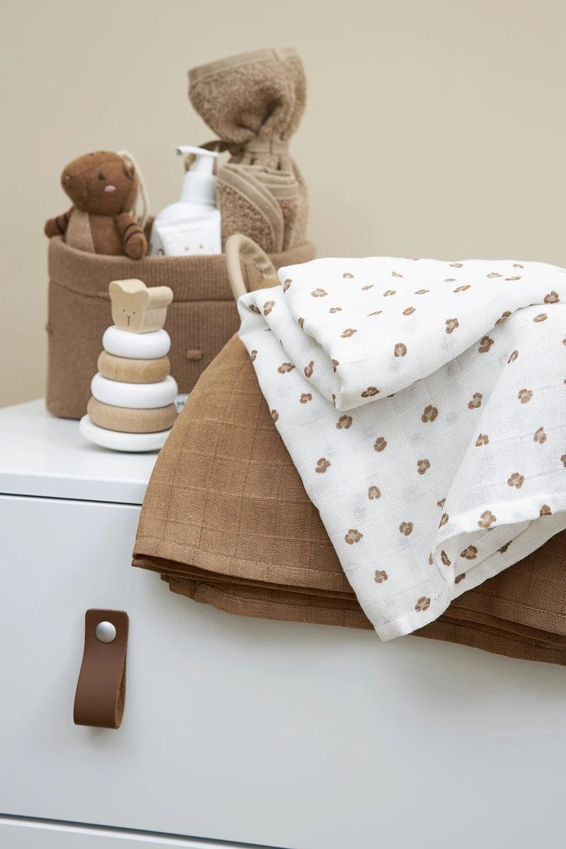 Meyco Mini Panther Swaddle - 2-pack - Toffee - 120x120cm 5 Meyco Mini Panther Swaddle - 2-pack - Toffee - 120x120cm - Afbeelding 5