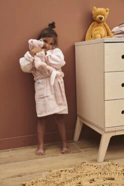 Meyco Uni Badjas - Badstof - Soft Pink - 86/92 -Aanbiedingen BIBS Winkel 800x1200 162