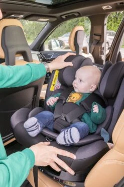 Bebeconfort Evolvefix Autostoeltje - 360° Draaibaar - Night Grey -Aanbiedingen BIBS Winkel 800x1200 252