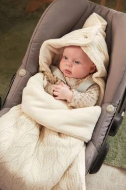 Jollein Voetenzak Voor Autostoel & Kinderwagen - Spring Knit - Ivory -Aanbiedingen BIBS Winkel 800x1200 362