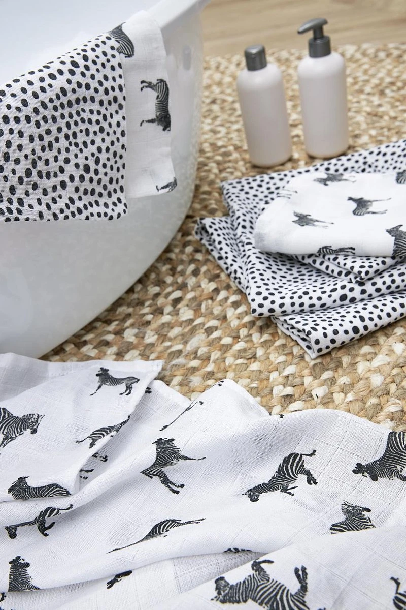 Meyco Zebra Animal Starterset - 9-pack - Hydrofiel - Black 3 Meyco Zebra Animal Starterset - 9-pack - Hydrofiel - Black - Afbeelding 3